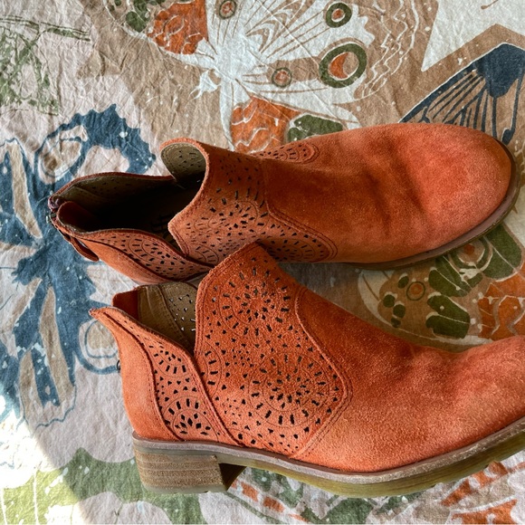 Soft boots orange suede - Picture 2 of 11
